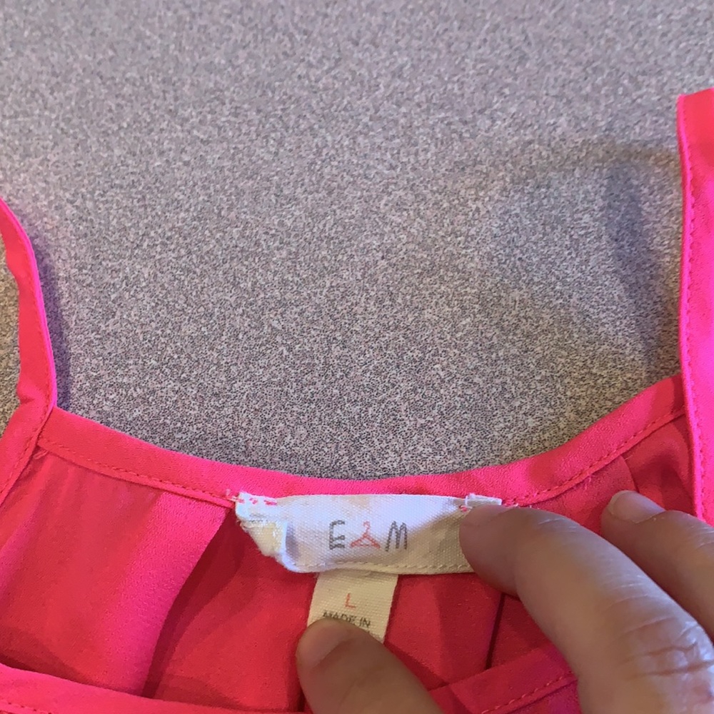 Pink Top - Picture 2 of 2